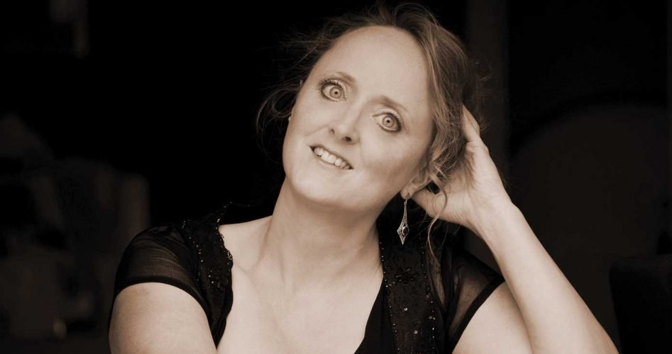 Lucinda-Image